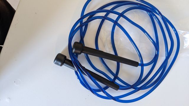 Corda per saltare fitness blu