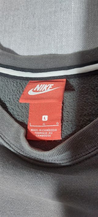 Sudadera Nike Sportswear Gris