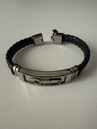 Pulseras de cuero y plata 