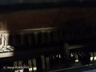 Piano antiguo Srard