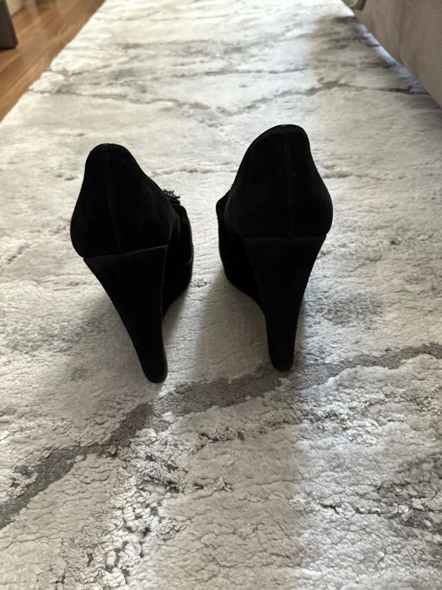 Zapatos Gloria Ortiz Piel Negros Tacón