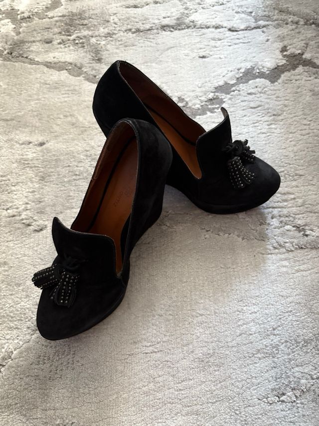 Zapatos Gloria Ortiz Piel Negros Tacón