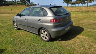 SEAT Ibiza 2004