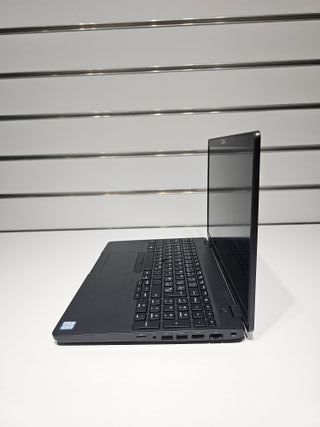 DELL Latitude 5500 i5-8356U 8GB RAM 240GB SSD