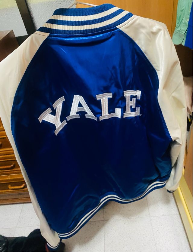 Chaqueta Yale Azul