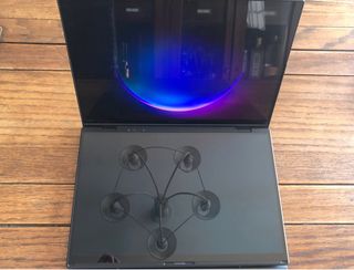 Asus Zenbook Duo UX8406MA Táctil. En caja