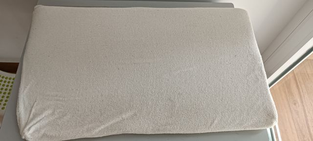 Almohada elevador cuna bebé