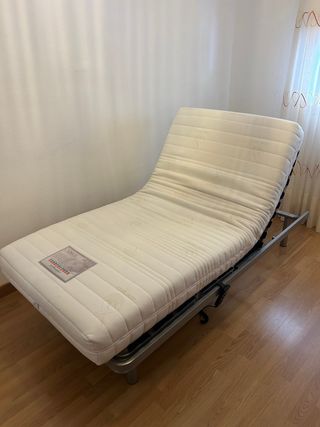 Cama articulada con colchón