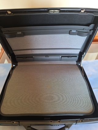 Maletín Rígido Samsonite Negro