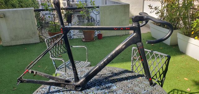 Factor O2 VAM 52 y ruedas Black Inc thirty