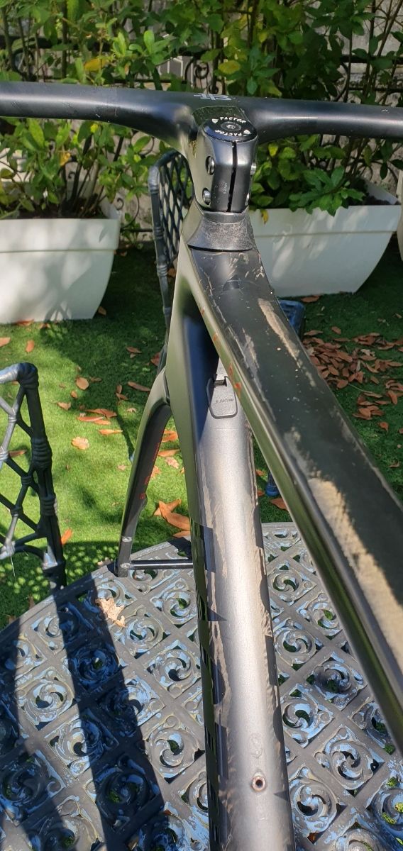 Factor O2 VAM 52 y ruedas Black Inc thirty