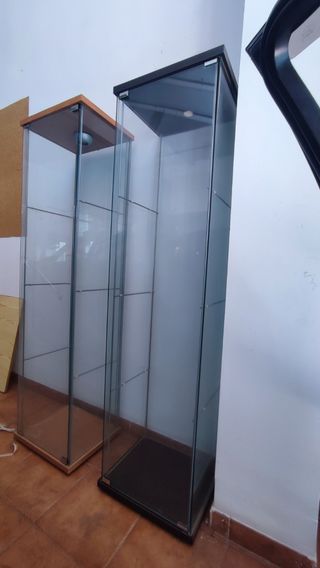 2 Vitrinas de exposición cristal y madera