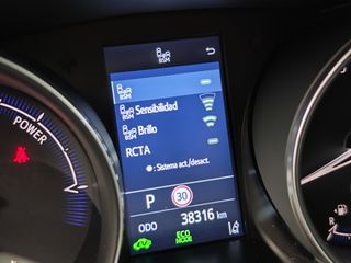 Toyota C-HR 2.0 180H ADVANCE