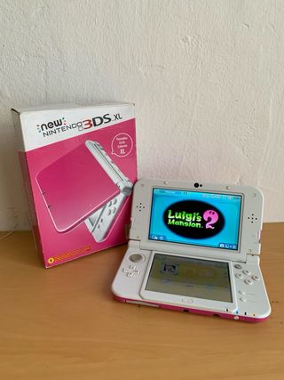 New Nintendo 3DS XL + Caja + Cargador 