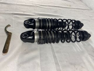 Harley Davidson  Sportster Iron (XL883N) de 2017