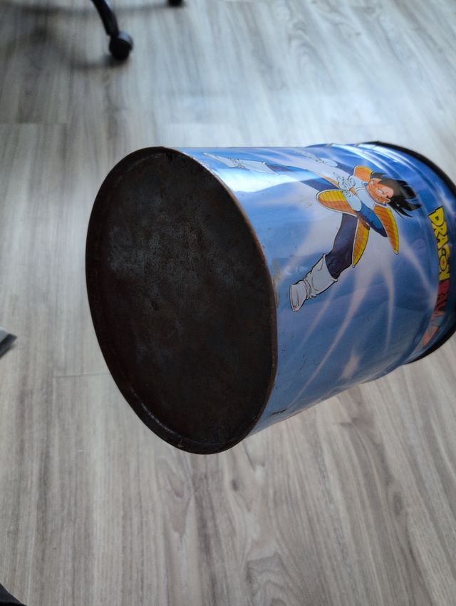 Papelera Metal Dragon Ball Z 1996