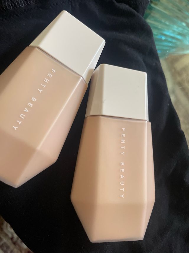Fenty Beauty Eaze Drop Fondotinta 2 prezzo per 2