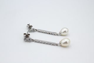 Pendiente De Oro Blanco De 18K.. Ref: 003-04-02365