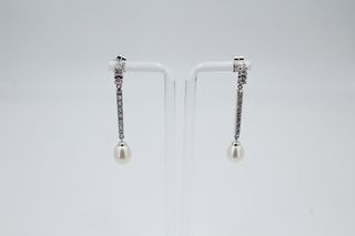 Pendiente De Oro Blanco De 18K.. Ref: 003-04-02365