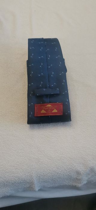 Corbata de seda azul