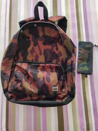 Mochila juvenil camuflaje