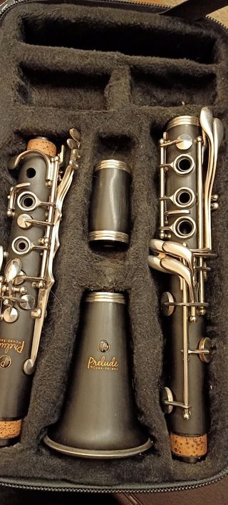 Clarinete Conn-Selmer Prelude en Si bemol