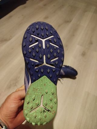 Botas de fútbol Kipsta moradas