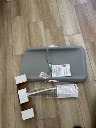 Fasciatoio con luce notturna rossa