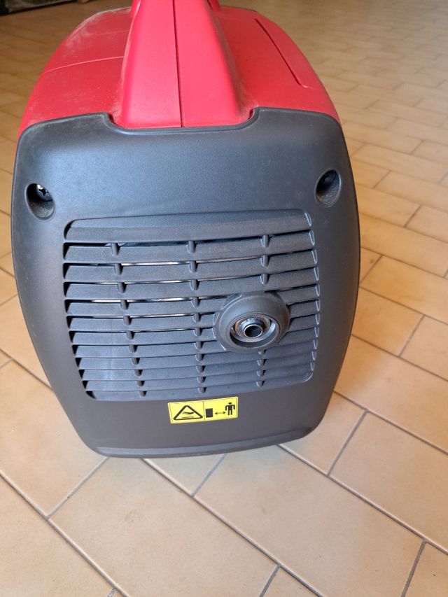 Generatore Honda EU20i Inverter 2000W