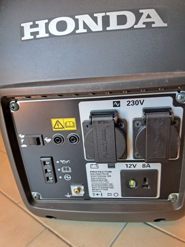 Generatore Honda EU20i Inverter 2000W