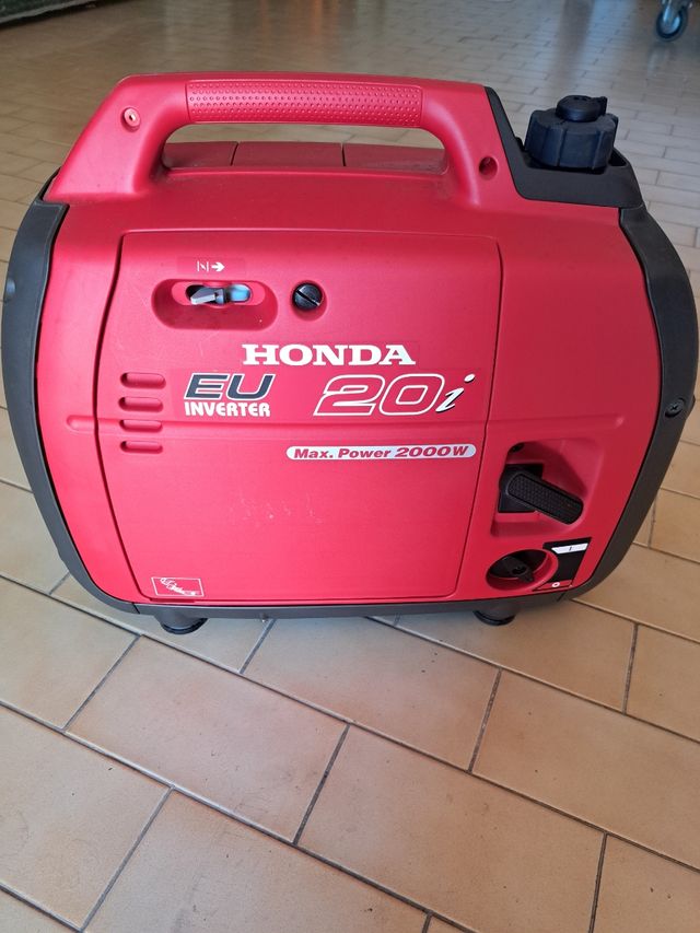 Generatore Honda EU20i Inverter 2000W