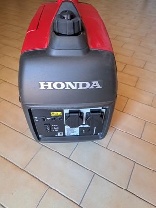 Generatore Honda EU20i Inverter 2000W