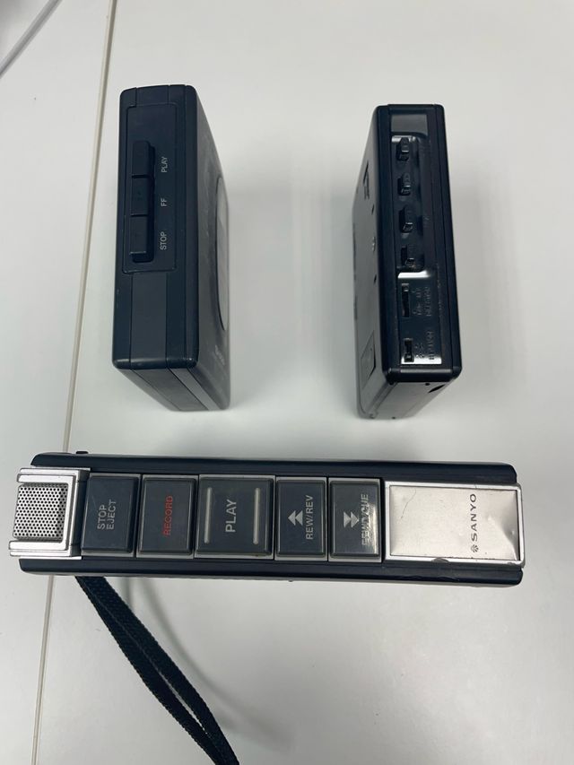 lote walkman Sanyo, Sharp y aiwa