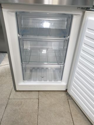 Nevera AEG 200x60cm A++ garantía y transporte 