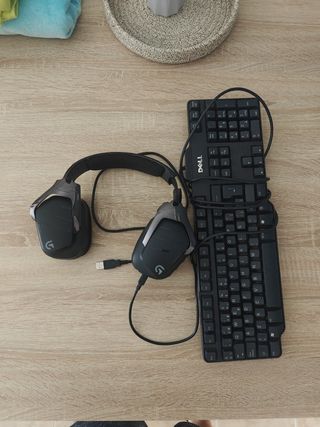 Cuffie Logitech G933+tastiera Dell