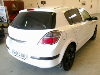 Opel Astra 2009