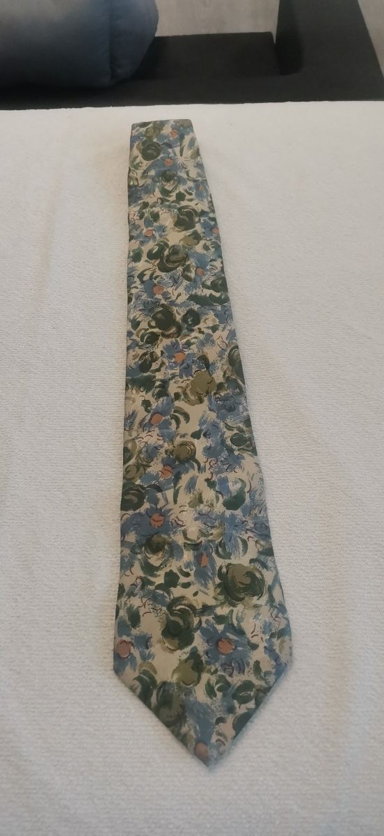 Corbata seda vintage floral París.  Selection Cout