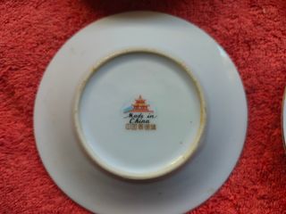 Juego de café de porcelana con flores