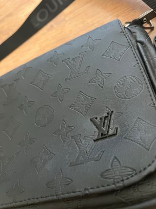 Bandolera Louis Vuitton Negra