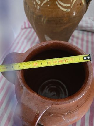 Puchero antiguo de barro