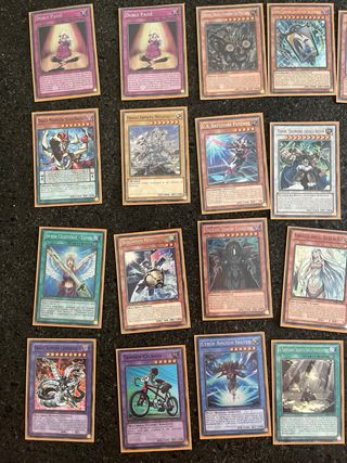 lotto 97 Carte Yu-Gi-Oh! Ultra Rare