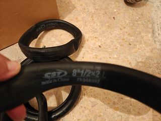 Neumáticos CST 8 1/2x2 para patinete