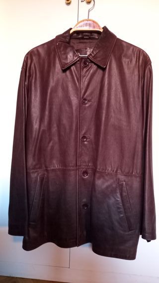 Chaquetón de piel tres cuartos