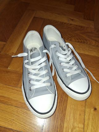 Zapatillas lona grises