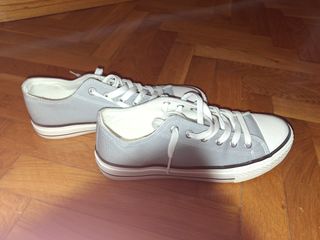 Zapatillas lona grises