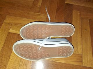 Zapatillas lona grises