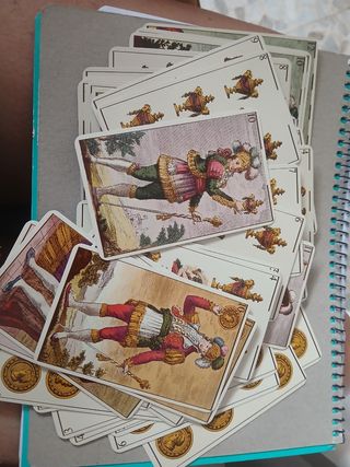 Juego de cartas antiguas
