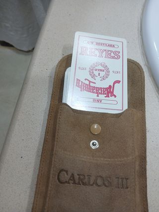 Juego de cartas antiguas