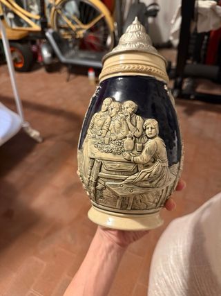 Boccale in ceramica e metallo