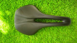 Sillín Acid Nuance Carbon 164g